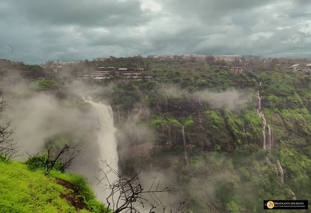 Lingmala Waterfall