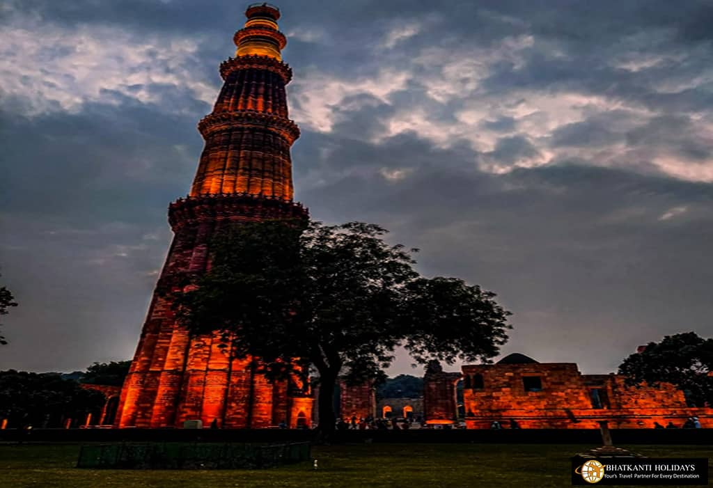 Qutub minar Delhi